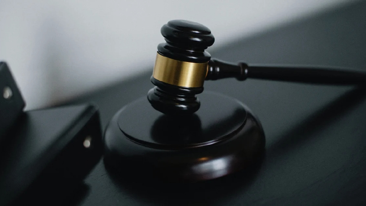 Man Remanded for Psychiatric Assessment After Guilty Plea to Online Royal Insults