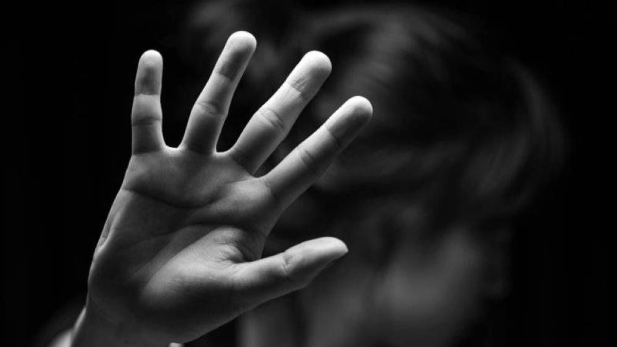 Bruneian Father Sentenced to 27 Years for Raping Young Daughter