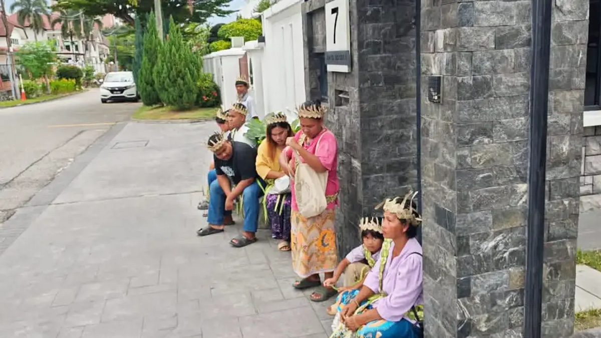 Three Orang Asli Released After Detention Over Land Dispute, Anwar Says