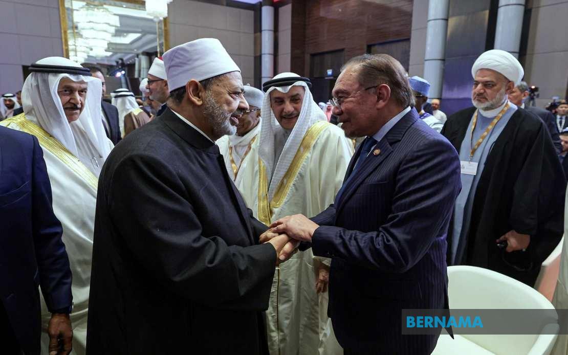 Anwar Ibrahim Lauds Al-Azhar Grand Imam As Champion Of Islamic Moderation And Interfaith Harmony