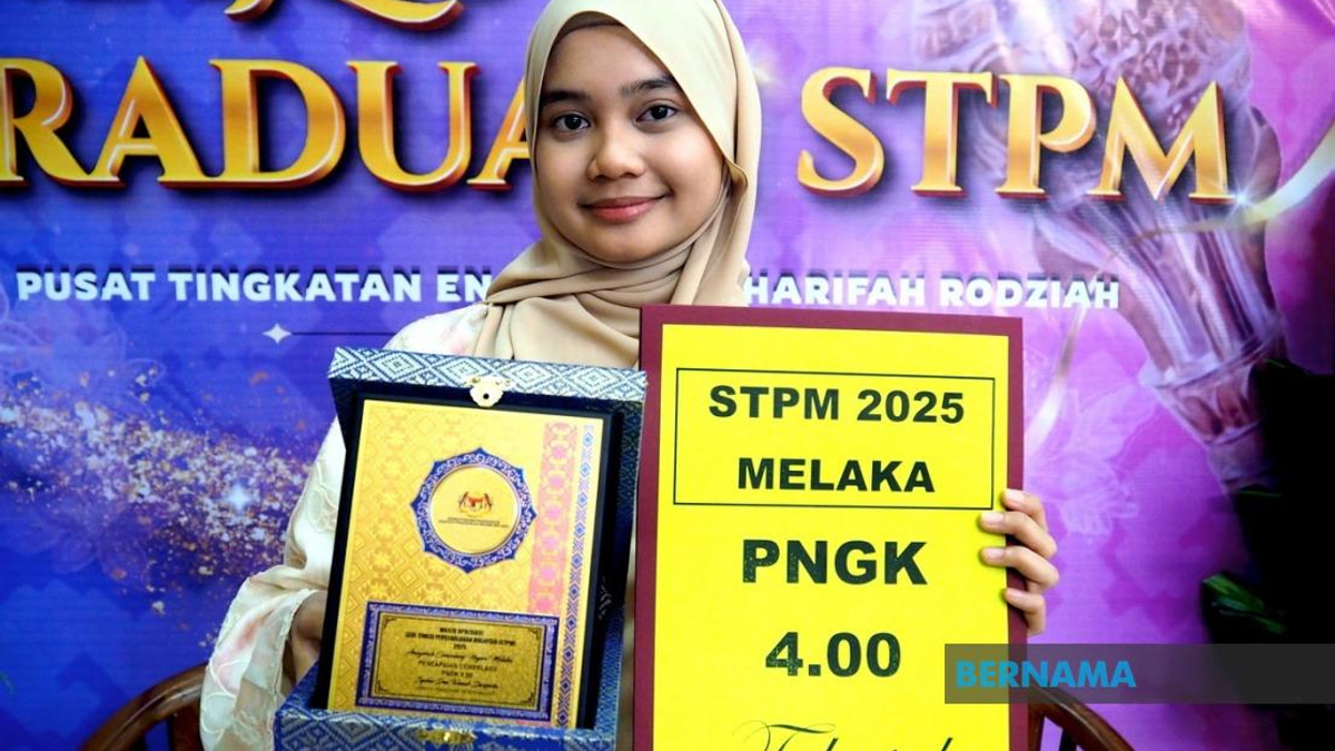 Father's Parting Words Drive Nurfariesya to Perfect STPM Score