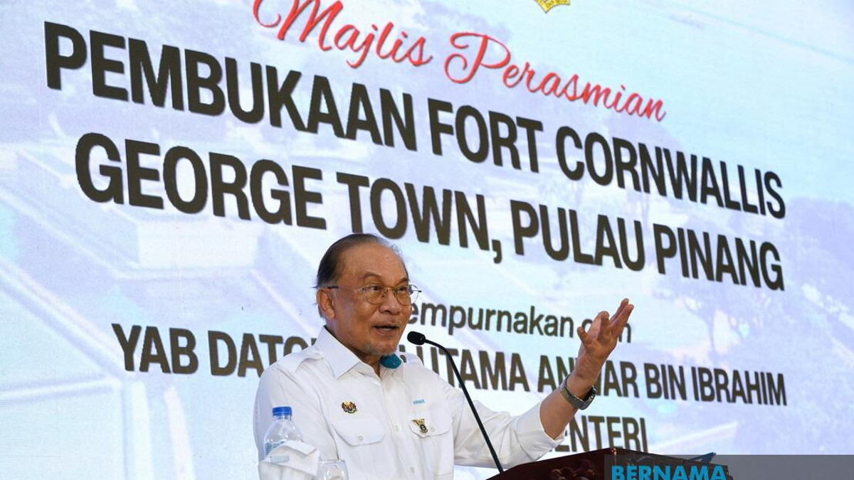 Historical Sites Must Teach, Not Just Attract Tourists, Says PM Anwar