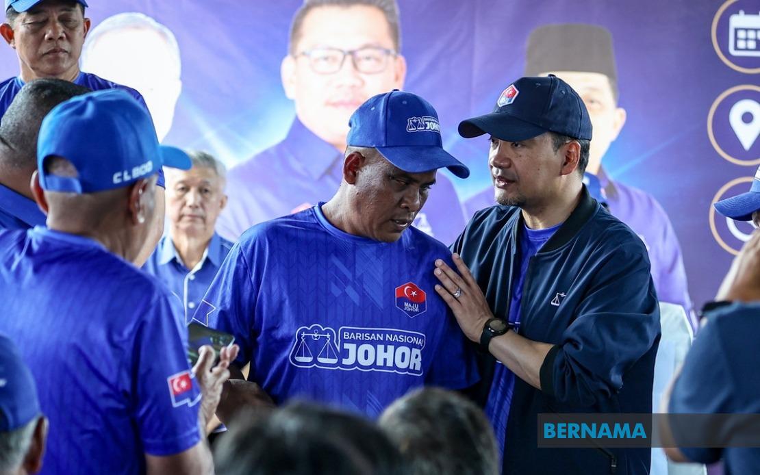 Vision No Barrier: Blind Voter Marks Sixth Election in Johor Poll