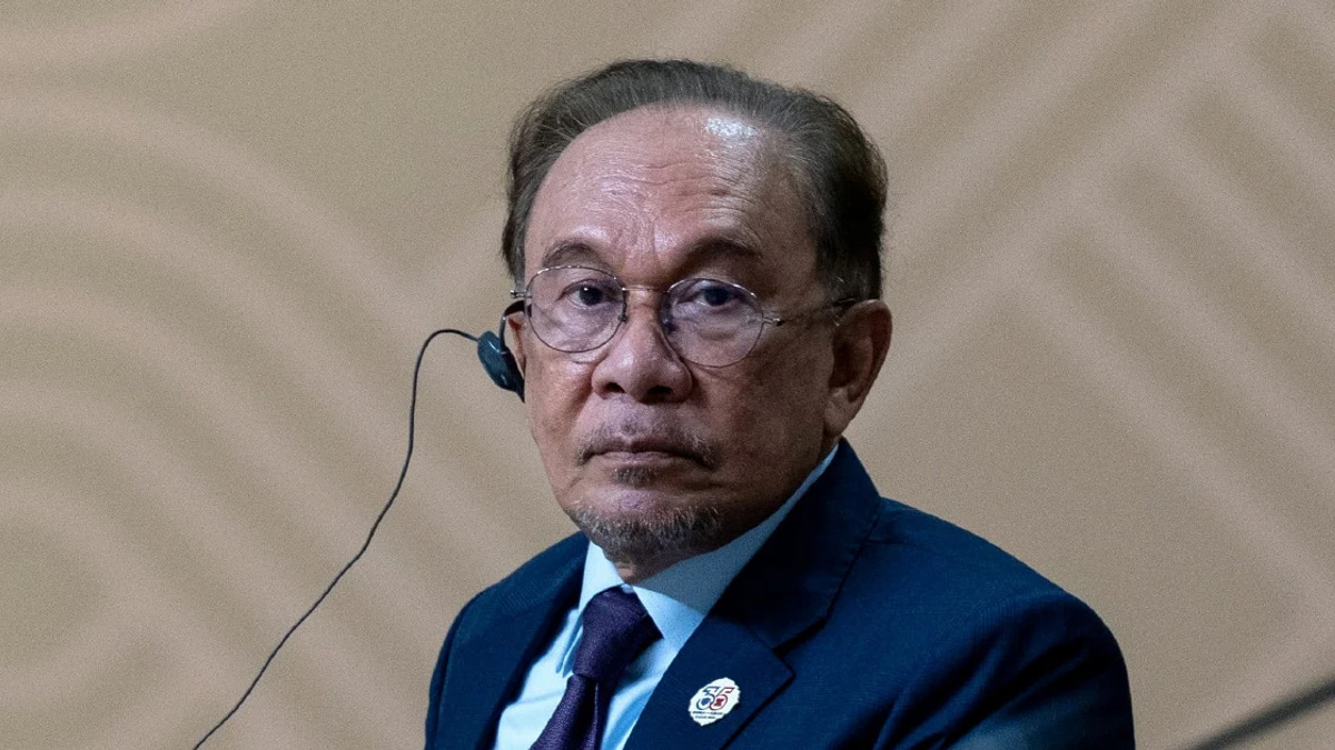 High Court Sets Aside Subpoena for Anwar in RM30 Million Civil Suit