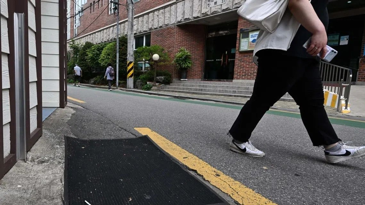 Seoul's Persistent Sewer Odour Problem Defies Long-Term Solutions Despite Decade of Efforts