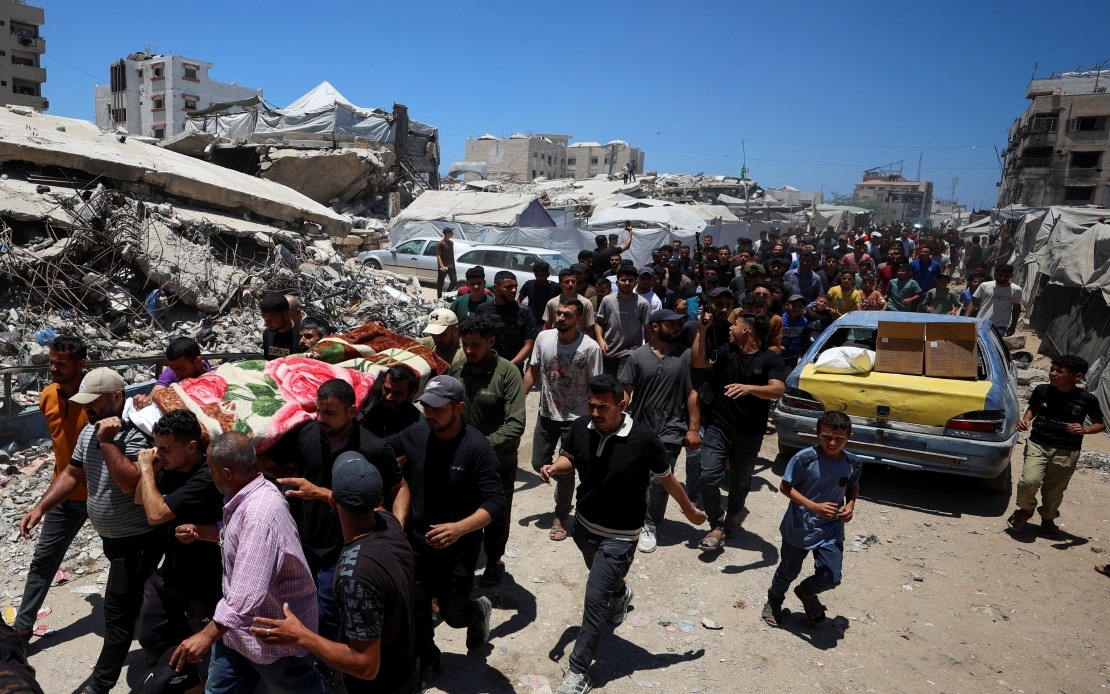 1,021 Palestinians Killed Since Gaza Ceasefire as Overall Death Toll Reaches 73,032