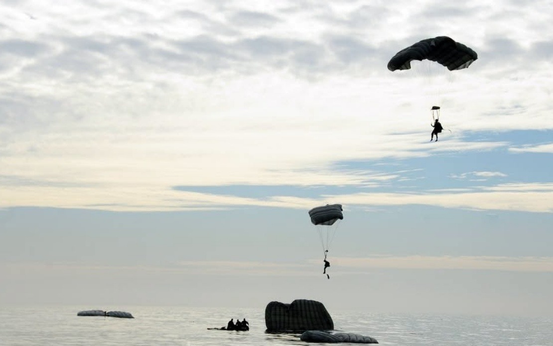 Six PASKAL Commandos Rescued After Drifting in South China Sea During Training Exercise