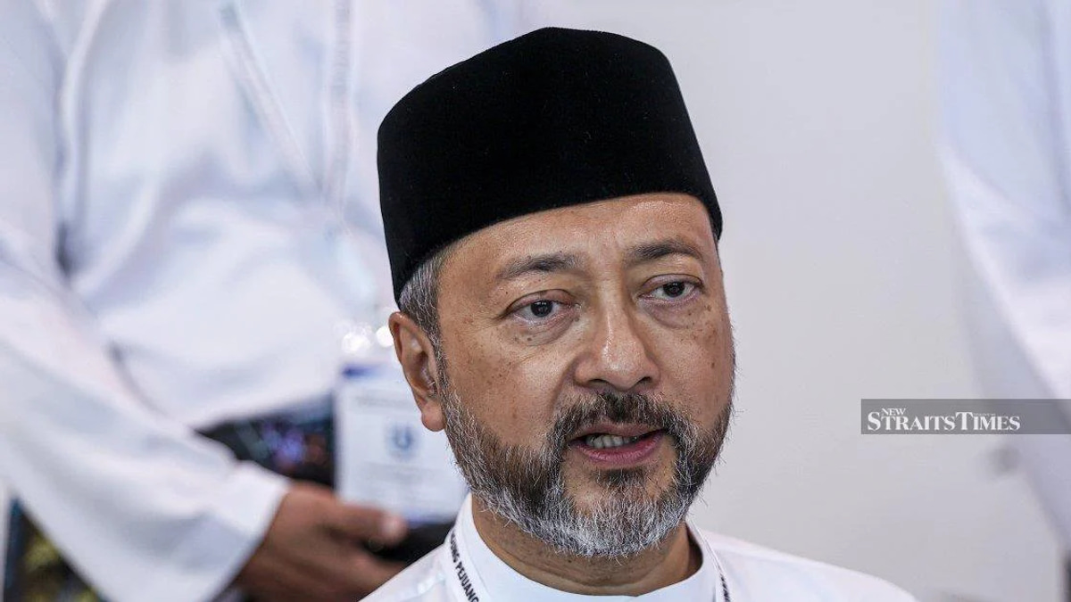 Pejuang's Accession to PN Signals Wider Political Consolidation Drive, Says Mukhriz