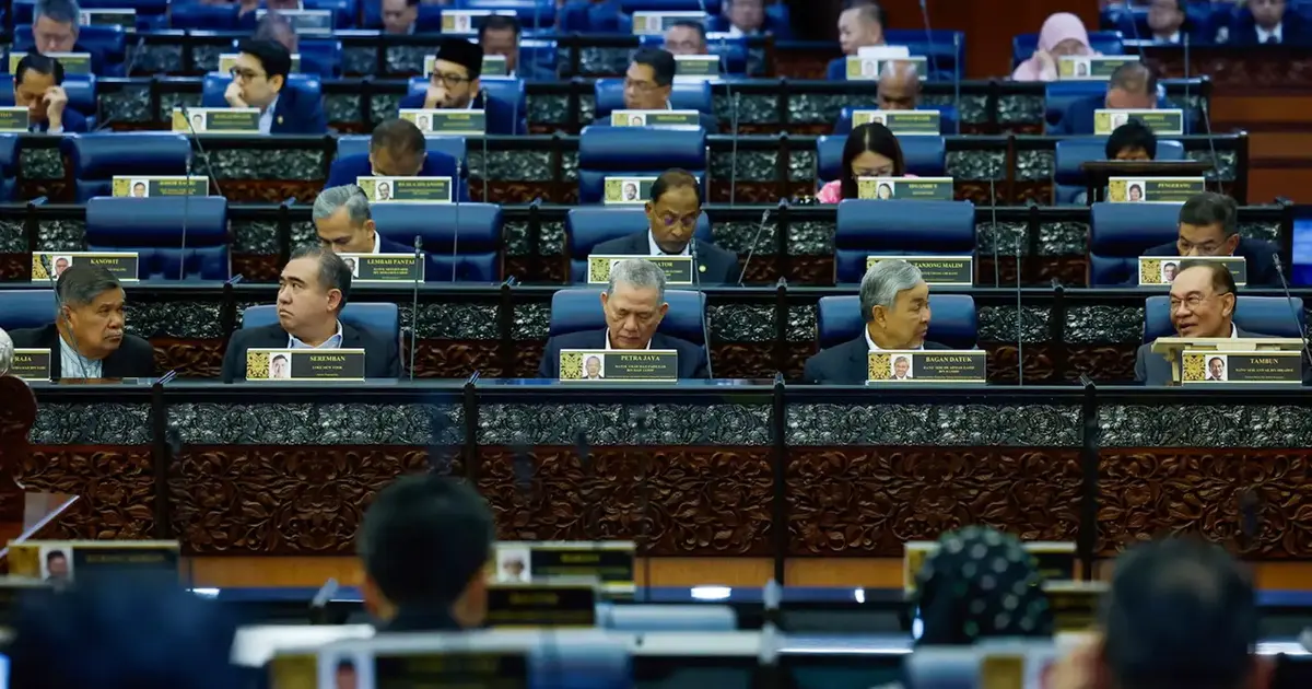 Parliament Need Not Dissolve If DAP Exits Government, PKR Leader Insists