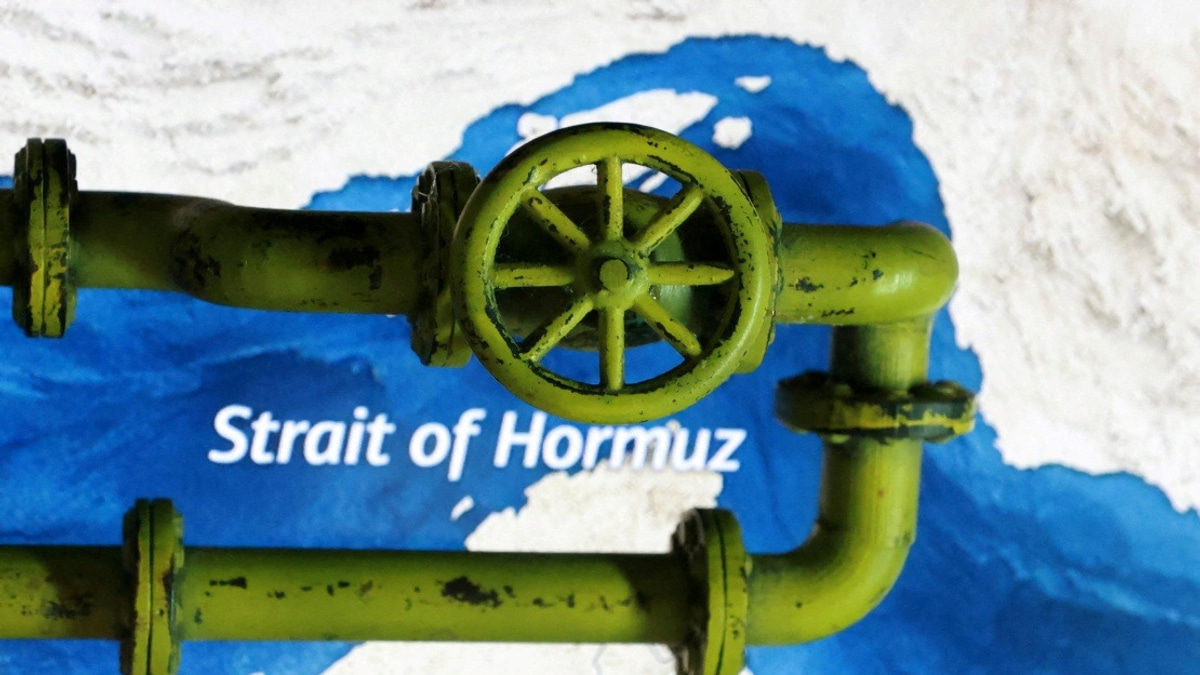 Iran's Oil Exports Collapse to Zero as Sanctions, Regional Tensions Intensify