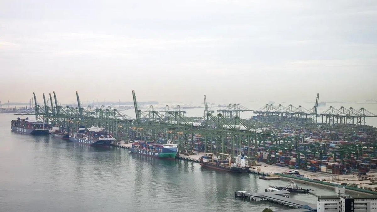 Trump's 12.5% Tariff on Singapore Exports Signals Broader Trade Tensions Ahead
