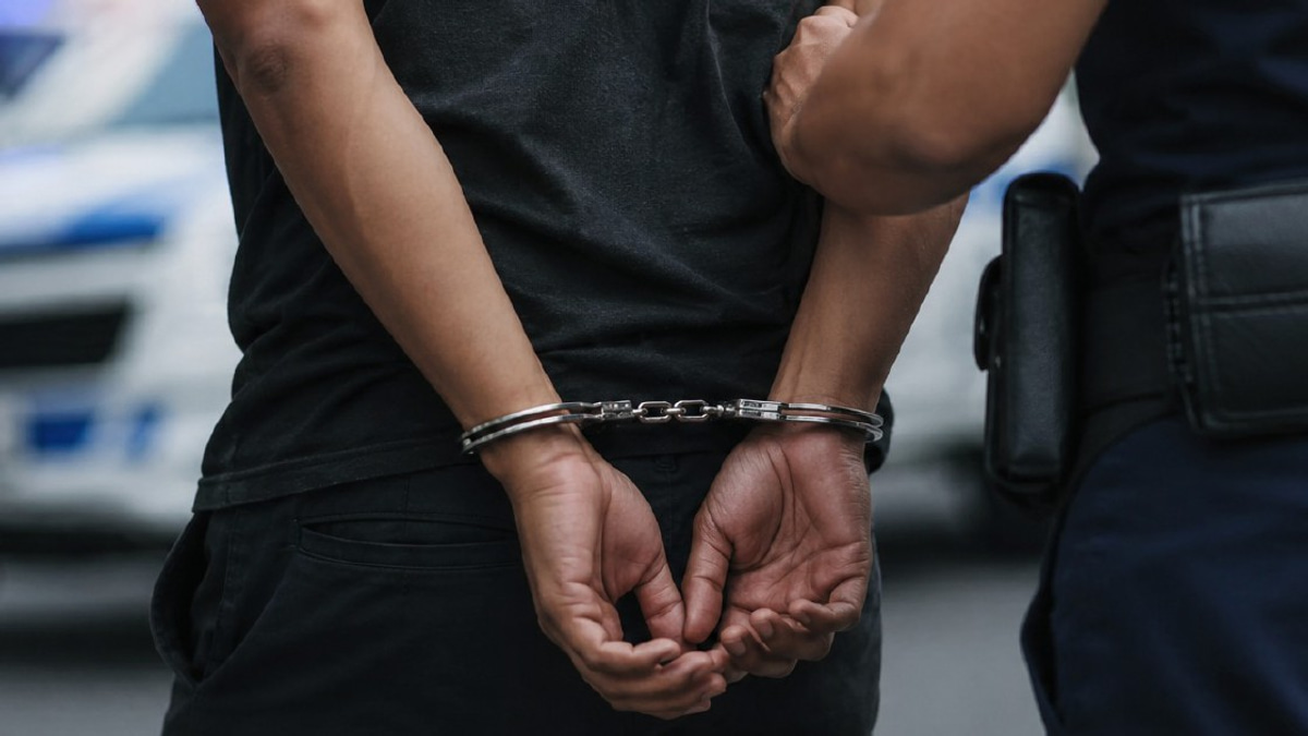 Twelve Malaysian police officers arrested in RM2 million extortion case involving Chinese citizen
