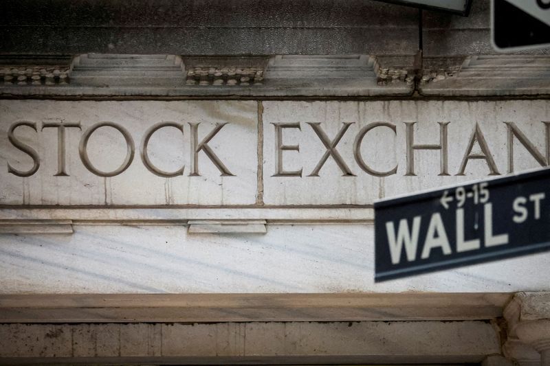 Wall Street's Latest Obsession: Asset Managers Race to Launch AI-Focused 'MANGOS' ETFs
