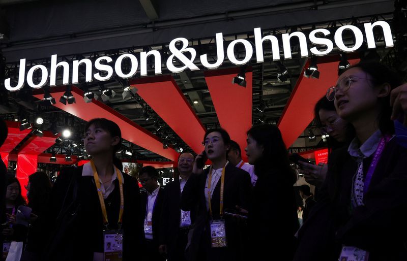 Johnson & Johnson Wins FDA Approval for Ottava Robotic Surgery System, Challenging Intuitive Surgical's Market Dominance