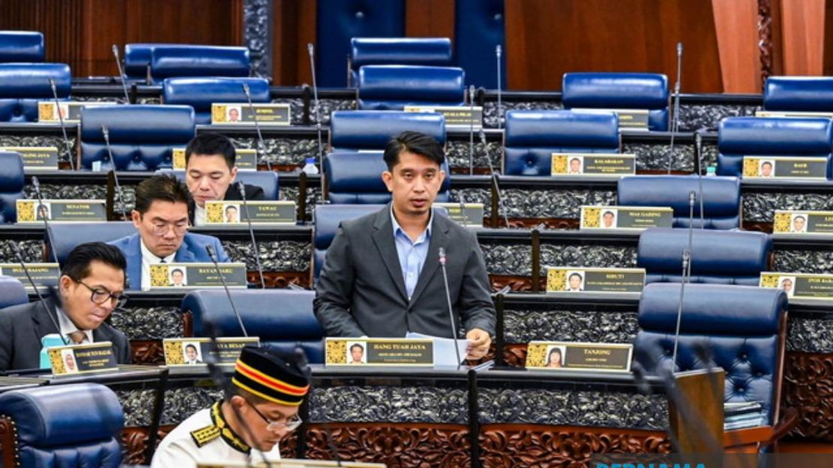 Over 326,000 IPTA Students Enrolled in STEM Fields Since 2023, Parliament Told