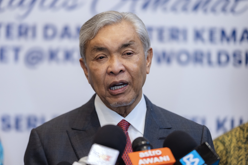 Zahid Pledges Fully Sponsored Umrah for WorldSkills Gold Winners from TVET Programmes