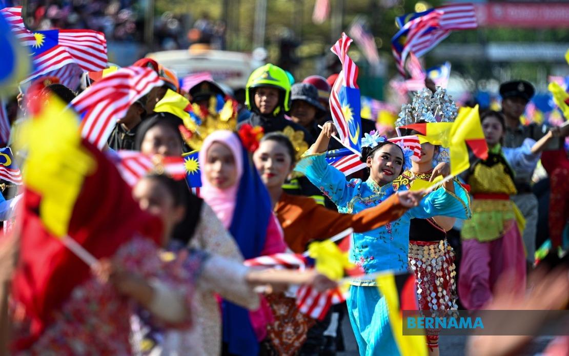Patriotic Crowds of 30,000 Fill Seremban for Negeri Sembilan National Day Parade