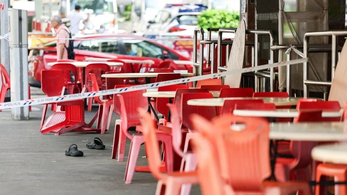 Singapore Man Sentenced to 17 Months for Chair Attack on Stabbing Victim