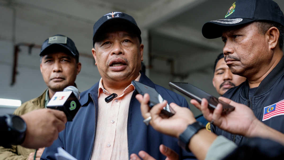 Immigration Dept to Hold Disciplinary Action Pending MACC Investigation into MyIMMs Hacking