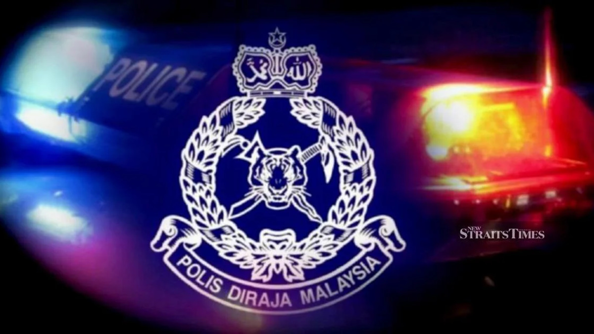 Two Schoolboys Arrested for Ramming Policeman at Seremban Roadblock