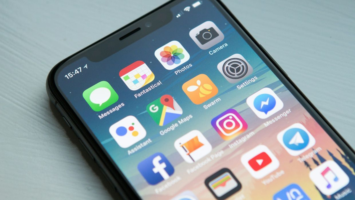 Canadian Cybersecurity Firm Sues Ex-Contractor Over iPhone Hack Vulnerability Leak