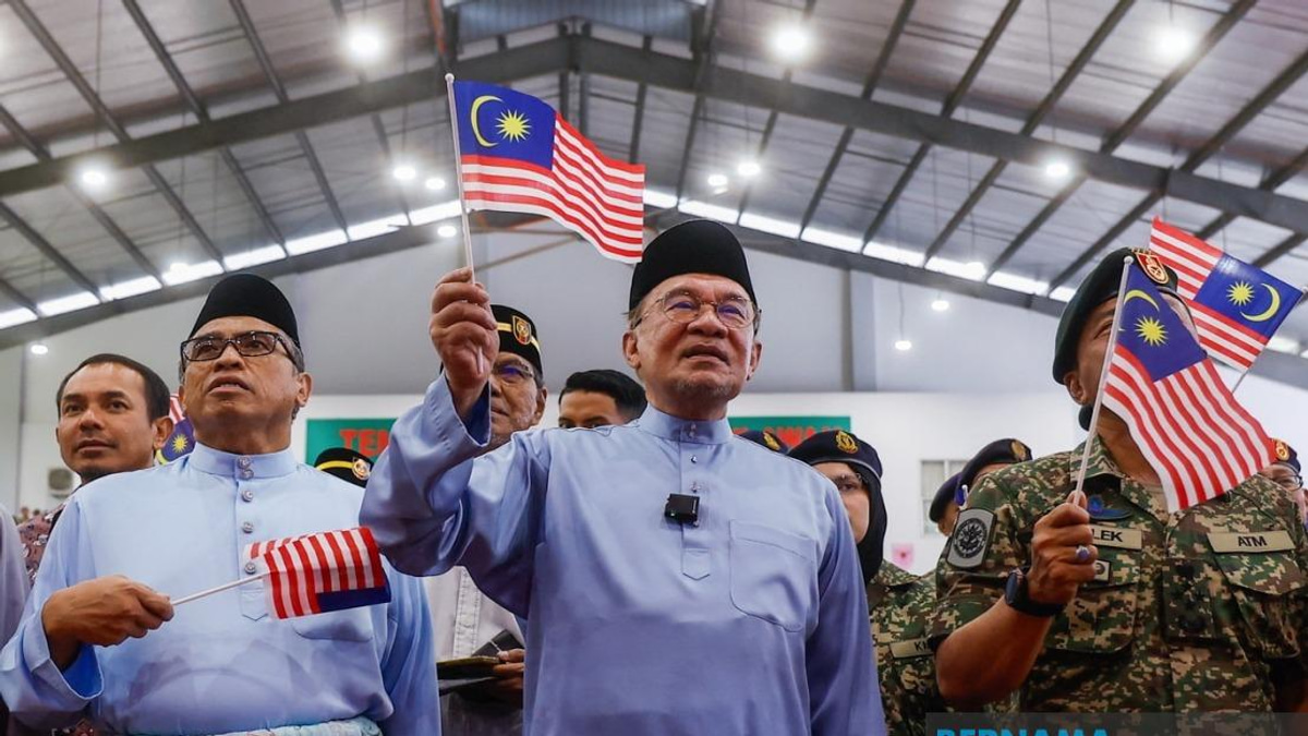 PM Anwar Calls for Clean Campaign in Negeri Sembilan Election, Warns Against Slander
