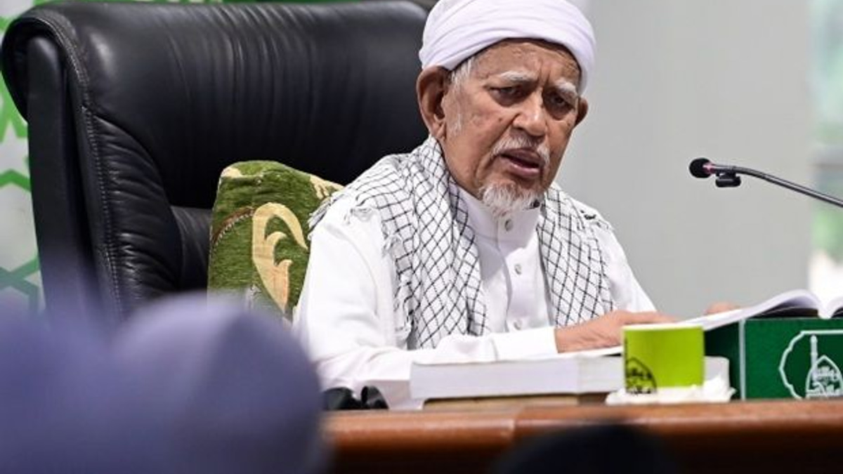 PAS's Johor Triumph Sends Ripples of Concern Across Negri Sembilan and East Malaysia