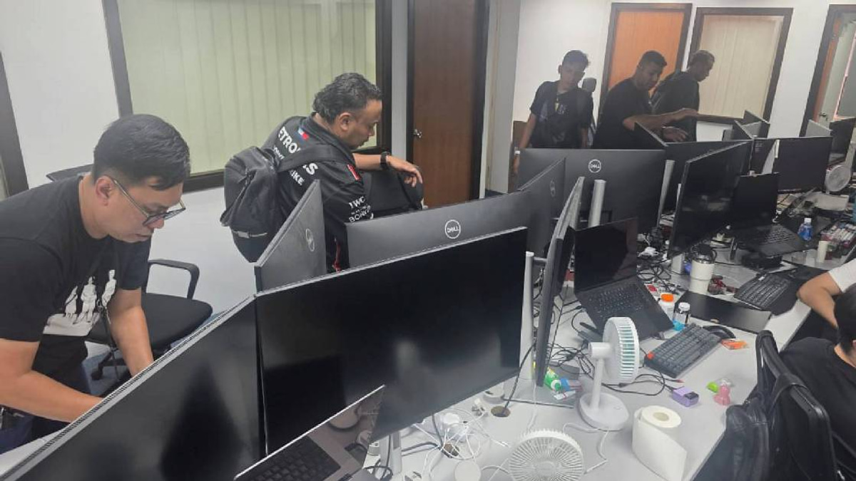 Police dismantle World Cup betting ring, arrest 11 in Kuala Lumpur raid