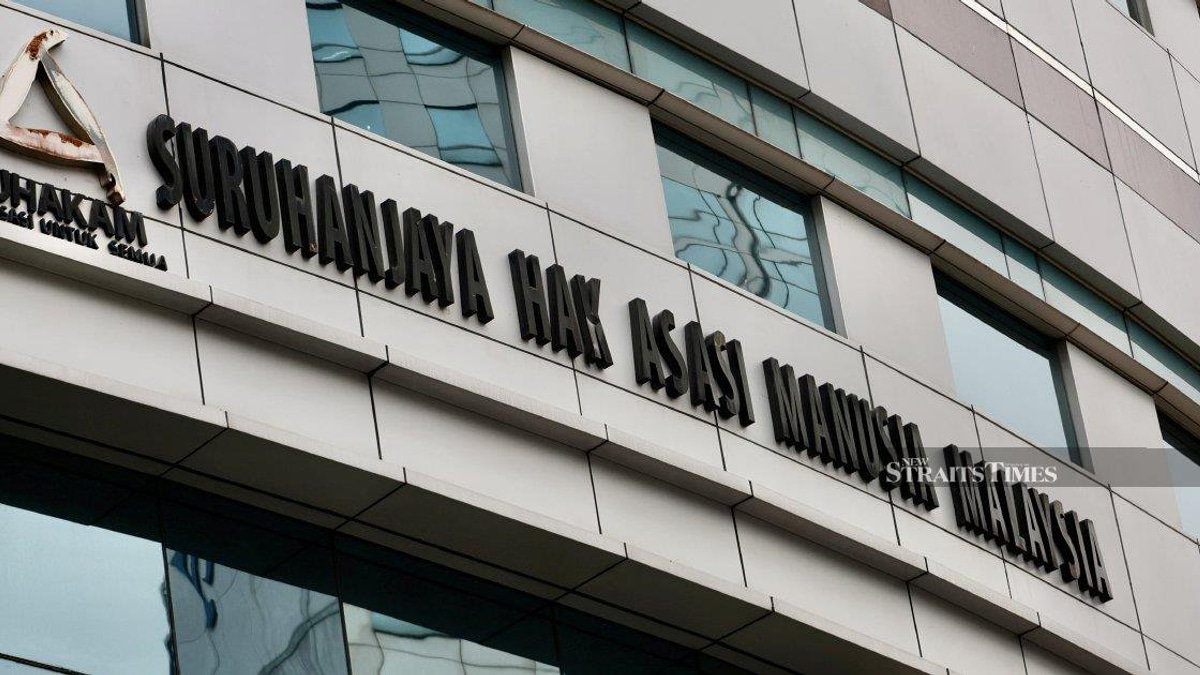 Suhakam Troubled by Court's Decision to Maintain Freeze on Pastor Koh Investigation