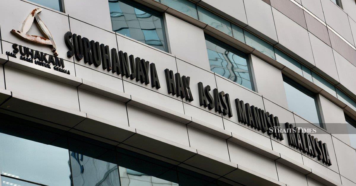 Suhakam Troubled by Court's Decision to Maintain Freeze on Pastor Koh Investigation