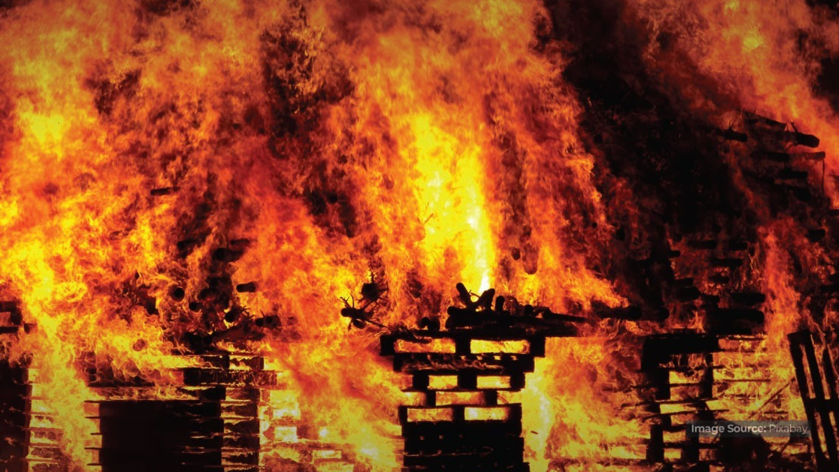 Two French Firefighters Die Battling Airport Blaze Near Bordeaux