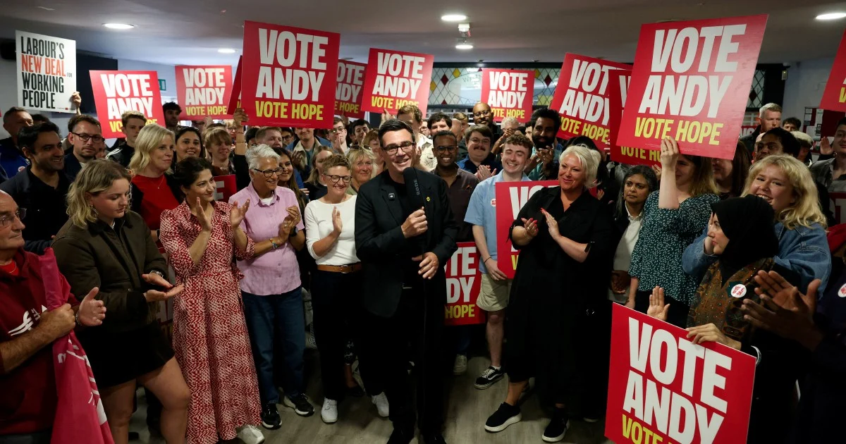 Fractured Opposition Boosts Burnham's Path to British Leadership