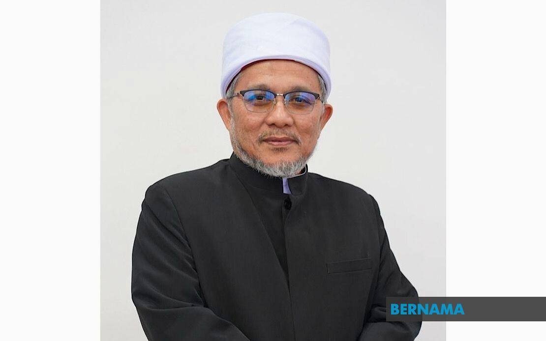 Pahang Reaffirms Sultan's Directive to Strengthen Mosques and Suraus