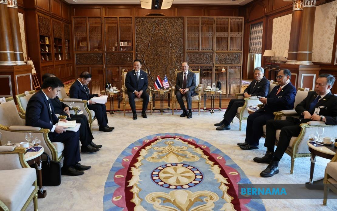 Malaysia Advocates Dialogue Path for Myanmar Crisis as Anwar Hosts Thai Premier