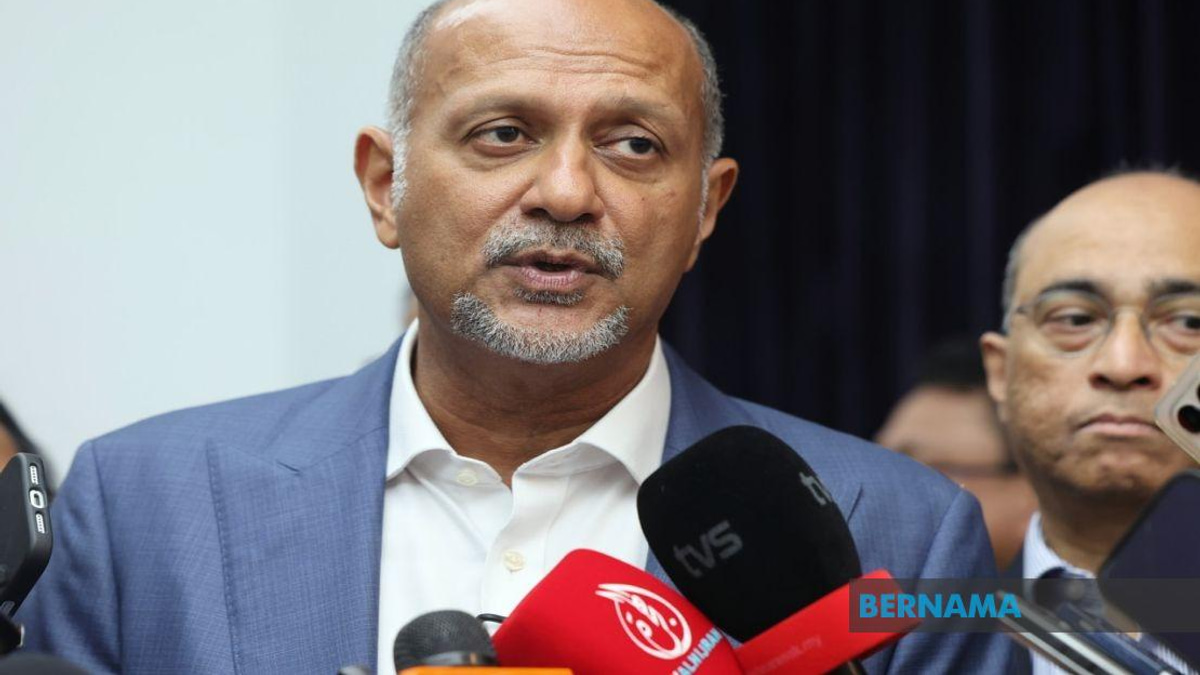 Malaysia's AI Nation 2030 Goal Demands Whole-of-Society Push, Says Digital Minister Gobind