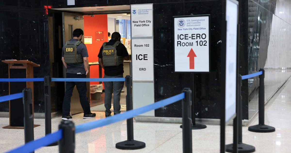 Johns Hopkins researcher detained by US immigration agents at airport amid surge in travel arrests