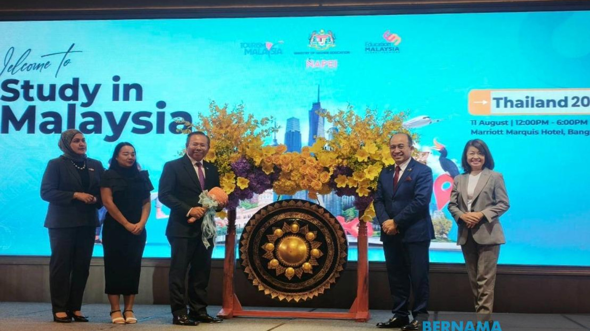 Malaysia Ramping Up Recruitment of Thai Students With Scholarships and Graduate Work Visas