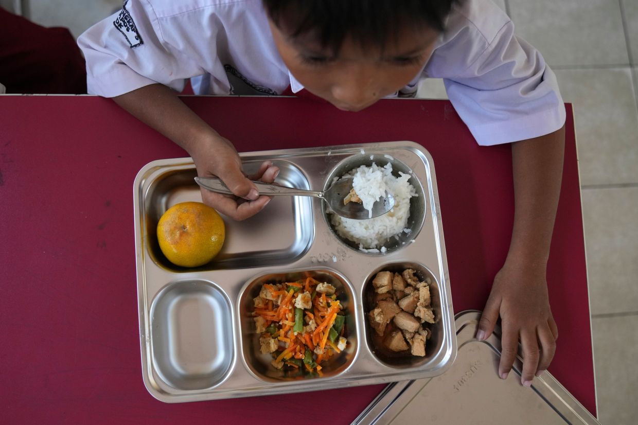 Indonesia's Anti-Corruption Watchdog Demands Halt to Prabowo's Free Meals Programme Pending Wider Probe