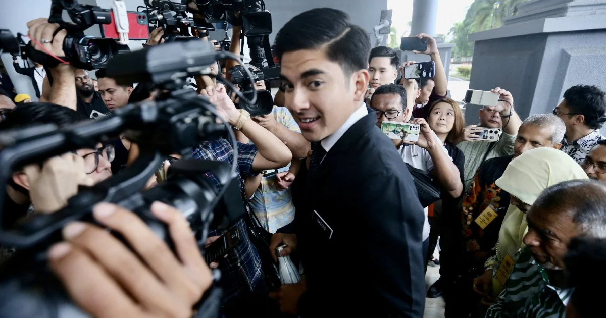 Syed Saddiq Faces Fresh Delay as Federal Court Defers Decision on Corruption Case