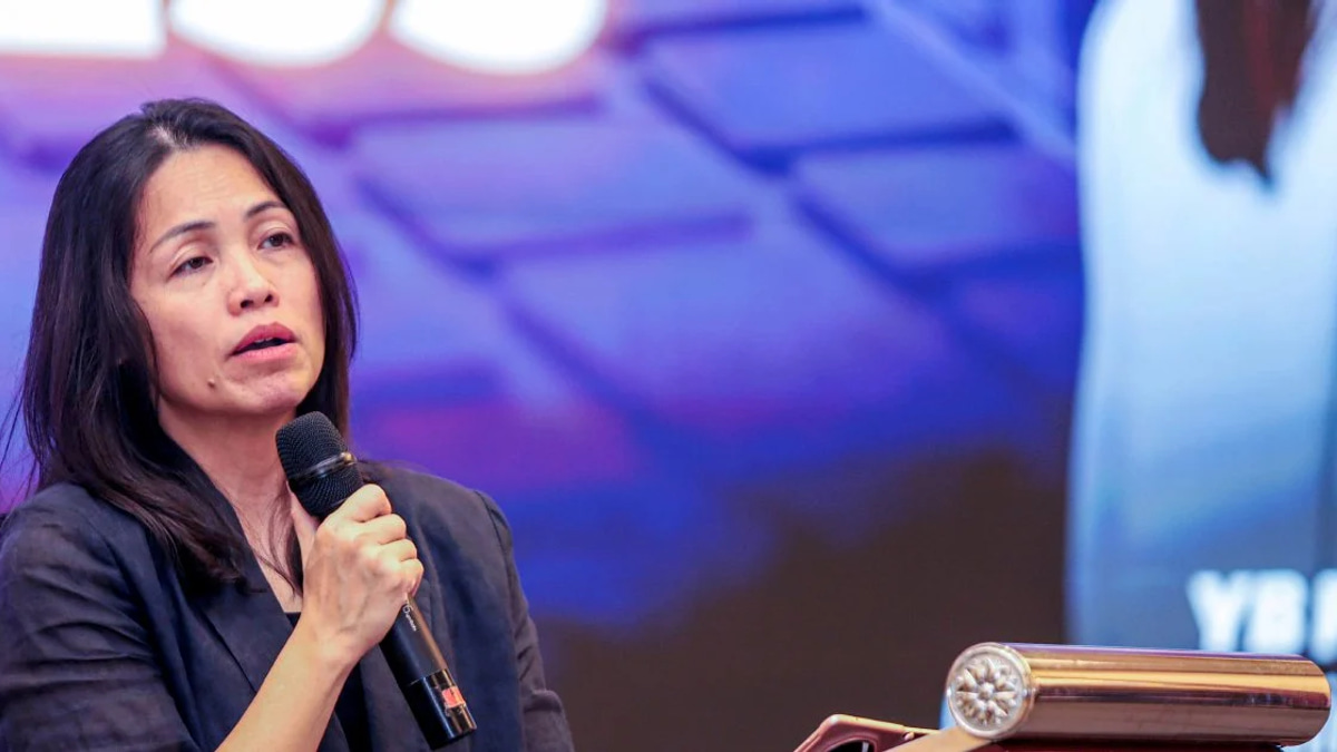Deputy Minister Teo Urges J-Kom Chief to Mind Words on Sensitive Issues