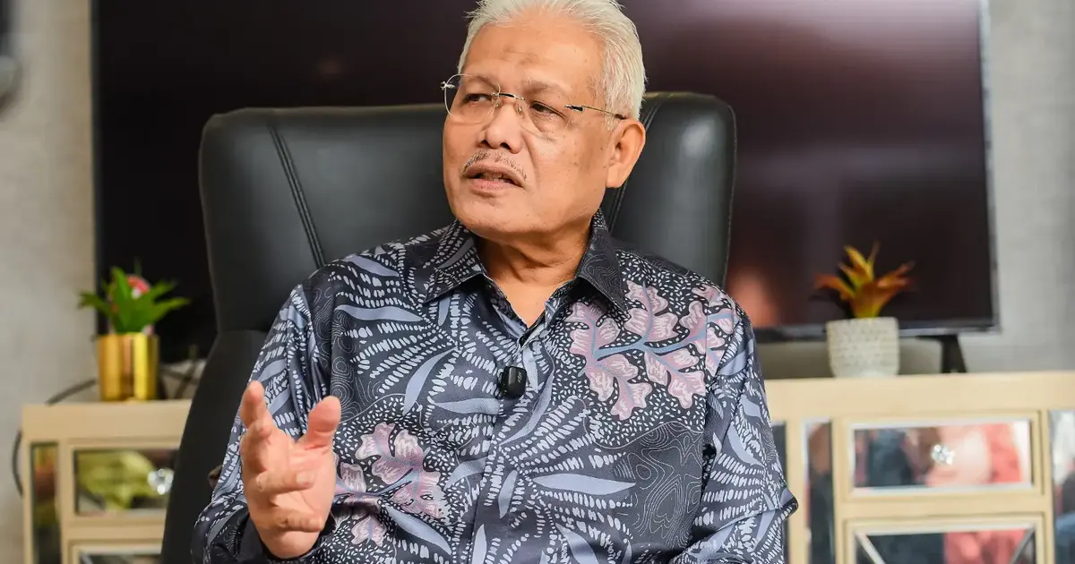 Hamzah's Political Comeback Signals Perikatan Nasional's Shift Toward Moderate Positioning