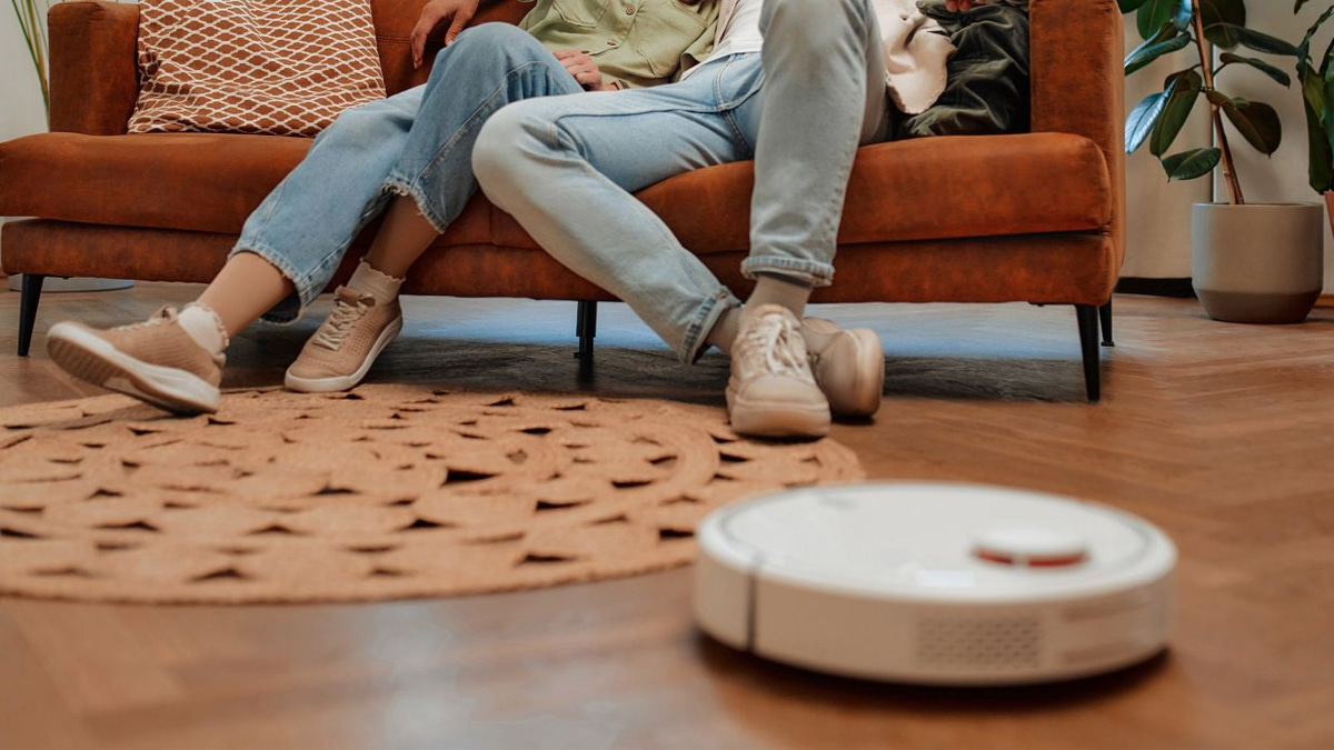 Taiwan Man Wins Infidelity Case but Jailed for Privacy Breach Using Robot Vacuum