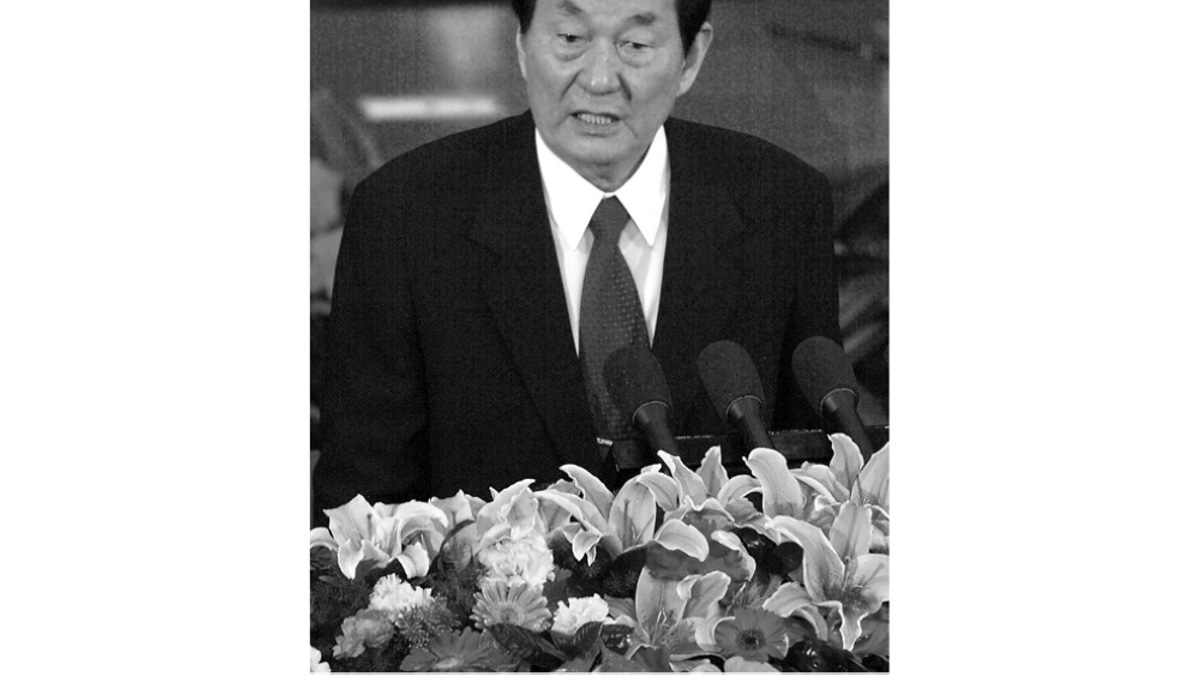 Anwar Pays Tribute to Former Chinese Premier Zhu Rongji as a Catalyst for Malaysia-China Relations