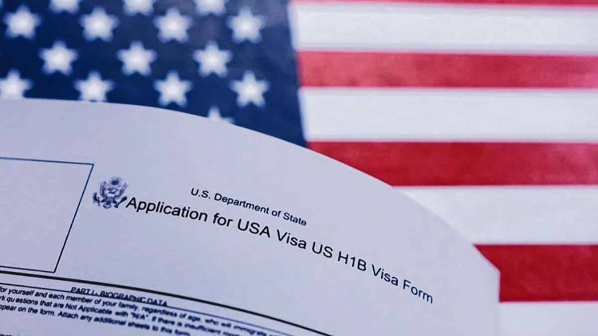 Trump's H-1B Crackdown Accelerates Tech Talent Exodus to India and China