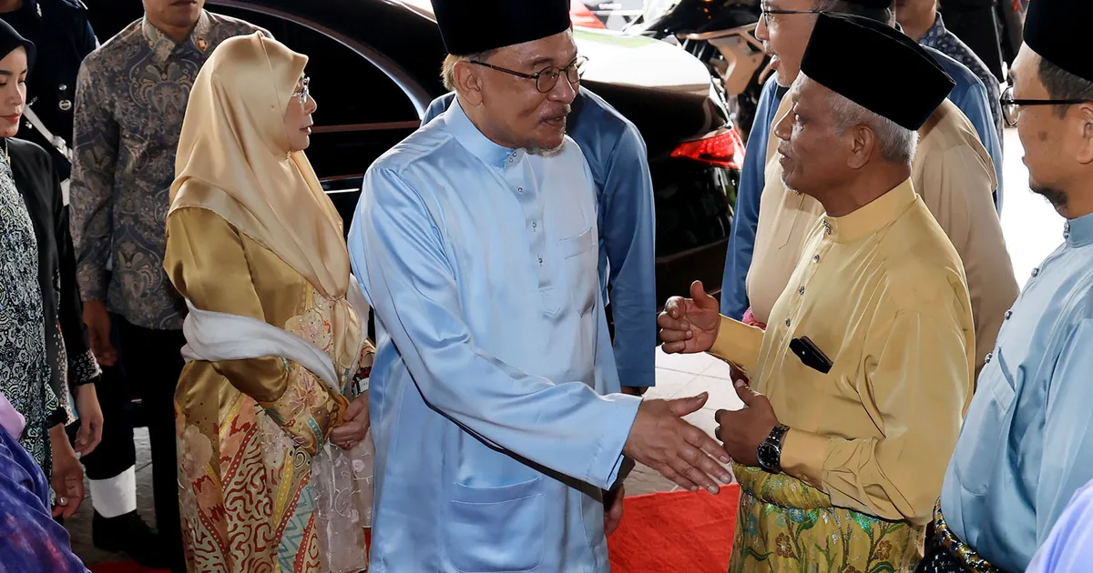 Cabinet to Review Proposed Forensic Audit of Felda, Anwar Confirms