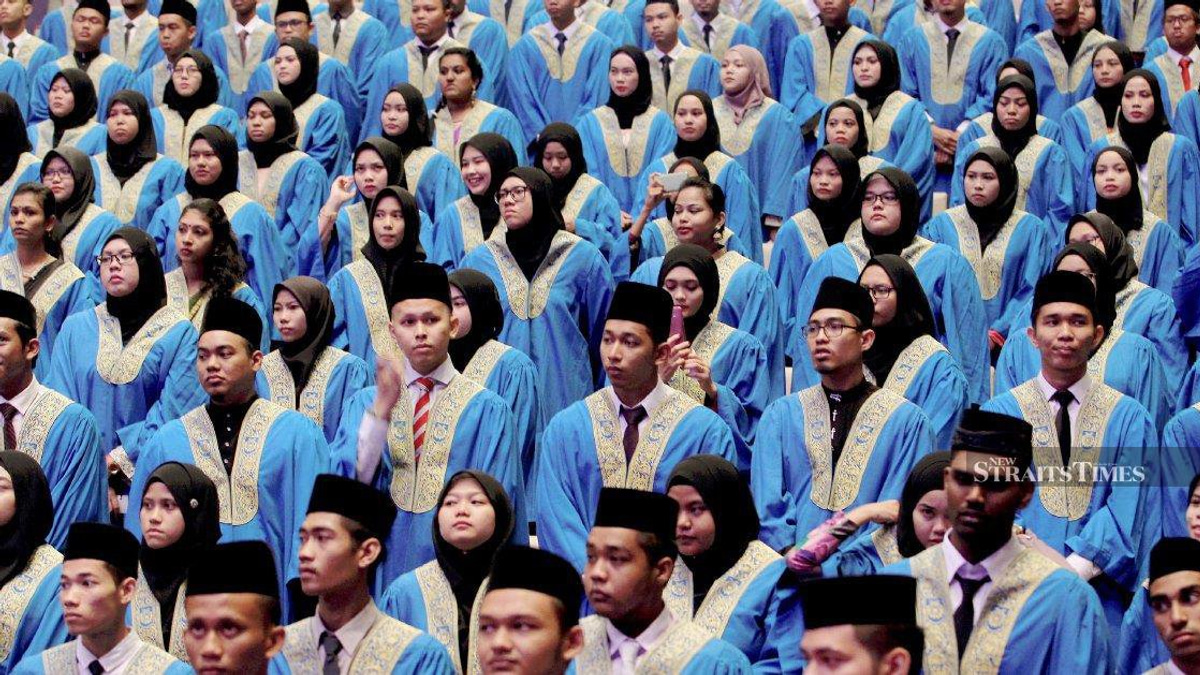 Explainer: What abolishing AUKU means for universities