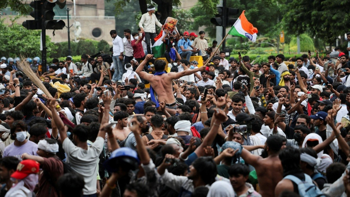 India's Education Minister Steps Down as Student Protests Over Exam Leaks Intensify