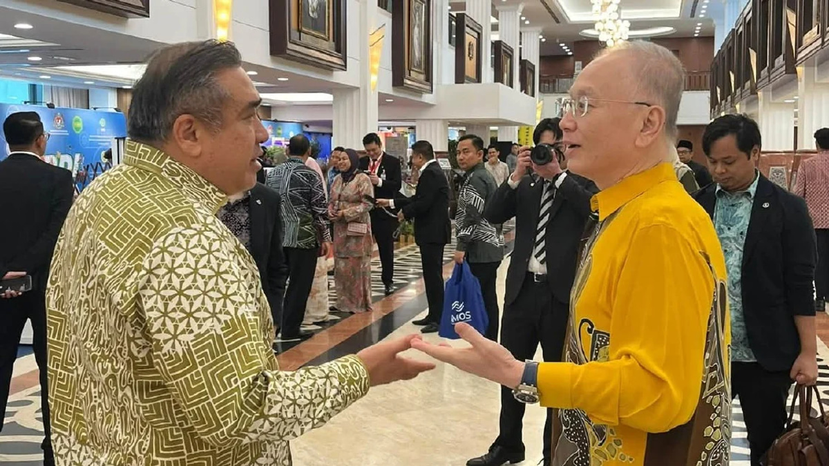 Political Rivals Set Aside Differences in Parliament as Johor Election Campaign Intensifies