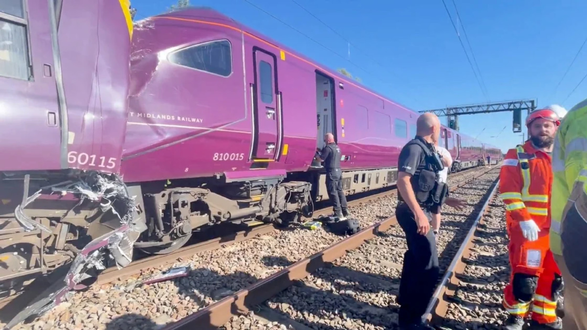 One dead, dozens injured as two passenger trains collide near London