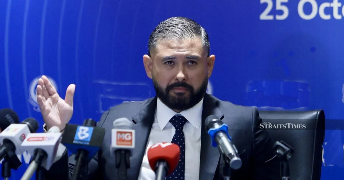 Johor Regent Hits Back at PM: Federal Government, Not Leakages, Drains State Revenue